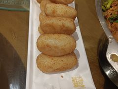 -赶海部落海鲜城(海阳路店)