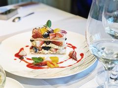 鲜什莓拿破仑-Oyster Talks 四度蚝法餐厅