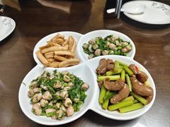 -火娃菜馆(新岭花园1期店)