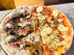 特级皇后拼阿尔巴披萨-玛尚诺意式餐厅(官舍店)
