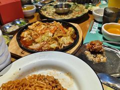 -唯成•韩国炭火烤肉 유성고기