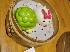 -乐忻皇朝(上海中心大厦店)