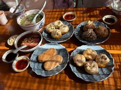 -鑫震源·苏式大虾生煎(山塘街店)