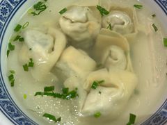 荠菜大馄饨-四宜糕团店(文峰城市广场店)