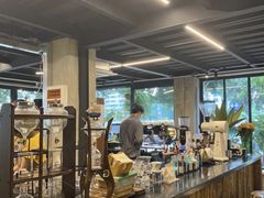 自助取餐区-邊渡咖啡