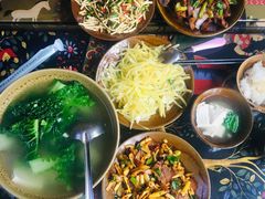 -苗湘食府(十年店)
