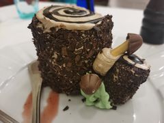 招牌树根蛋糕-莫斯科餐厅