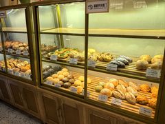 -提亚烘焙·手作面包·生日蛋糕(七星店)