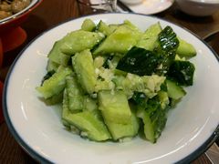 -虾弄弄海派小龙虾·牛羊蝎子火锅