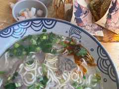 -头壹号  羊汤·饸饹面·大油条(嘉华店)