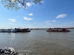 -人民防洪胜利纪念塔