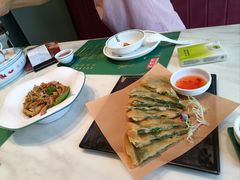 -悦得闲广式点心茶楼(蓝鲸世界店)