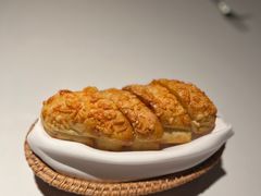 自制蒜蓉面包-Oyster Talks 四度蚝法餐厅