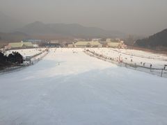 -十三陵雪世界滑雪场