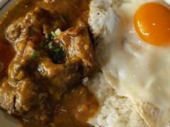 咖喱牛肉饭-憶廟街 X 沙角邨(太古城店)