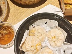 -馋三尺蟹粉小笼(人民广场店)