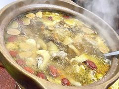 -威邵鸡煲(西华路总店)