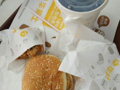 -华莱士·全鸡汉堡(湛江新华店)