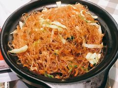 w干锅粉丝煲-新大咀港式茶餐厅(宝山万达店)