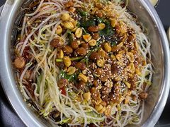 -周良天山牛杂城(天山路总店)