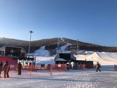 -中旅松花湖滑雪场