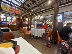 -阿瓦山寨·湘菜现炒·剁椒鱼头王(咸阳总店)