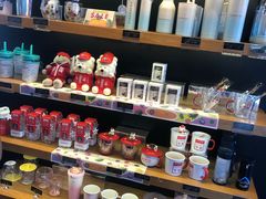 零售区-星巴克(上海浦东禹悦汇店)