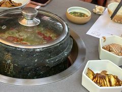 -蘑界·野生菌火锅(深业上城店)