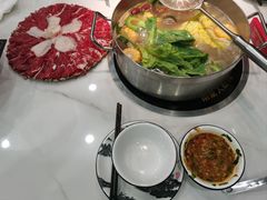 -刘少华贵州小黄牛·鲜牛肉火锅(总店)