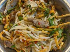 -柳州肥姨妈大骨螺蛳粉(曹路店)