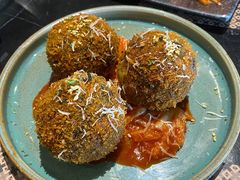 墨鱼芝士饭团-KCOOKING概念韩餐(世茂52+店)
