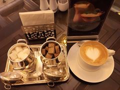 拿铁-和平饭店茉·莉酒廊 Jasmine Lounge
