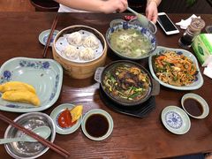-老新隆牛肉锅贴(新街口店)
