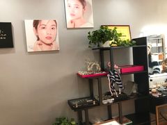 -ME觅妆·定制美妆·彩妆私教(菱角湖店)