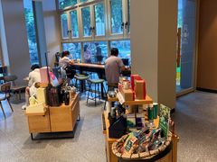 -星巴克臻选(深圳东海缤纷天地店)