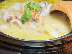 -九锅一堂酸菜鱼(学府凯德店)