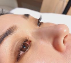 -一本X目奈子日式单根美睫专业店