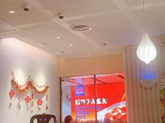 -必胜客(WOW中心城店)