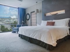 -青岛海尔洲际酒店