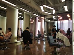 -ON STAR SALON