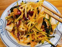 -陇上秦轩西安biangbiang面(EFC欧美金融商业城店)