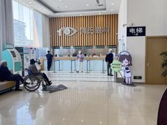 -大连何氏眼科医院