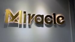-Miracle集简美发沙龙