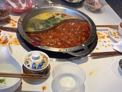 -大龙燚火锅(天安云谷店)