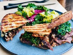 超级牛肉帕尼尼-O'mills Sourdough Bakery&Bistro(永嘉路店)