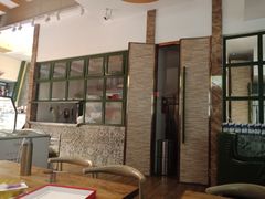 -秋田满满烘焙店