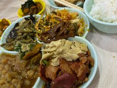 -晓宇盒饭(民安街店)