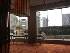 -上海龙之梦万丽酒店