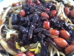 -灵山卢梅燕粉店