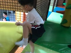 -蒙特利亲子乐园